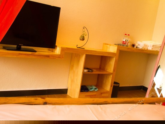 阳光舒适大床房