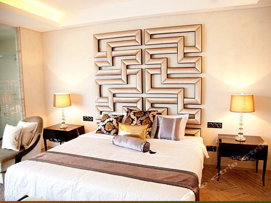 诺曼王朝奢华海景家庭套房（一房一厅）