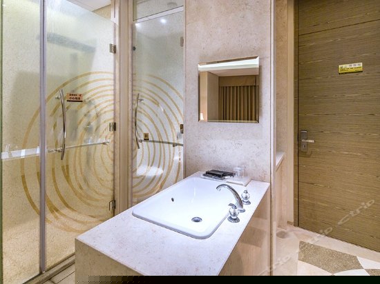 皇家至尊海景套（二房一厅）