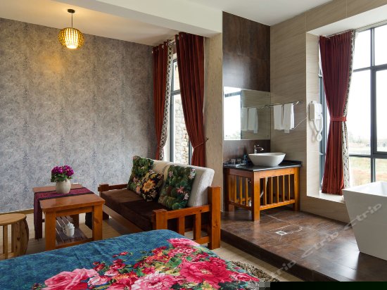 主题阳台大床房