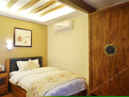 二号院时光雅舍大床房