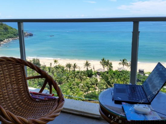 豪华海景大床房