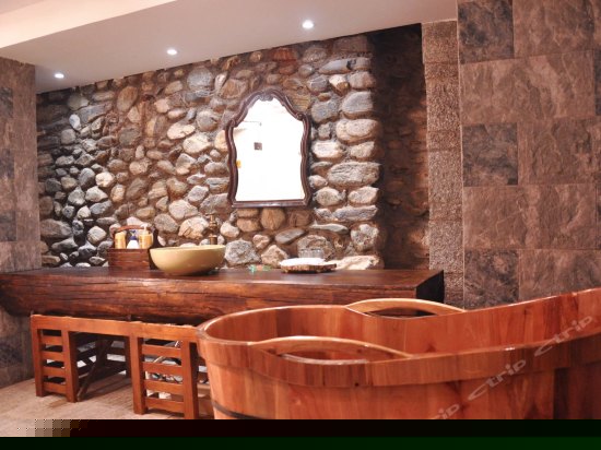 花园全海景大床房