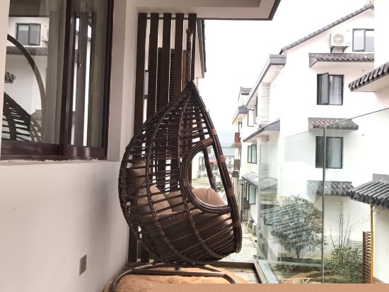 浪费圆床房
