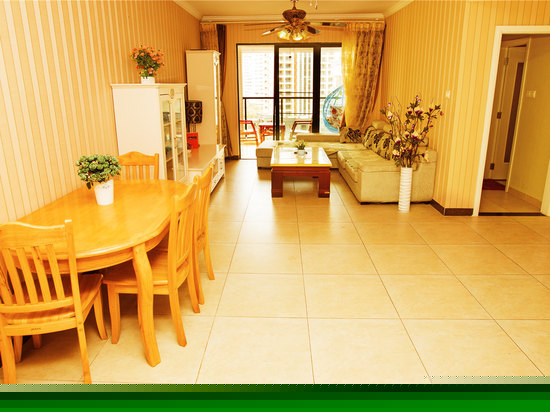 精装三房两厅两卫家庭套房