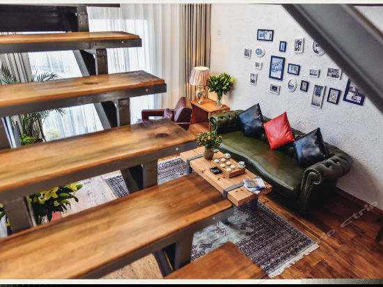 T301海景复式露台星空套房