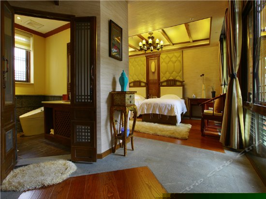 元素尊享双床房