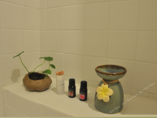 白露（180度观岚大床房）