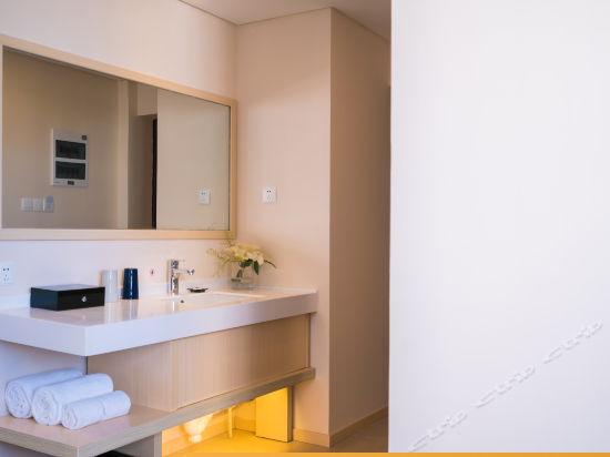 无敌海景大床房