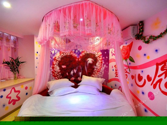 浪漫主题房