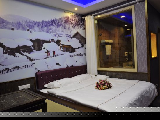 韩式榻榻米大床房