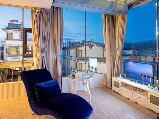 洱海风情日出海景星空房