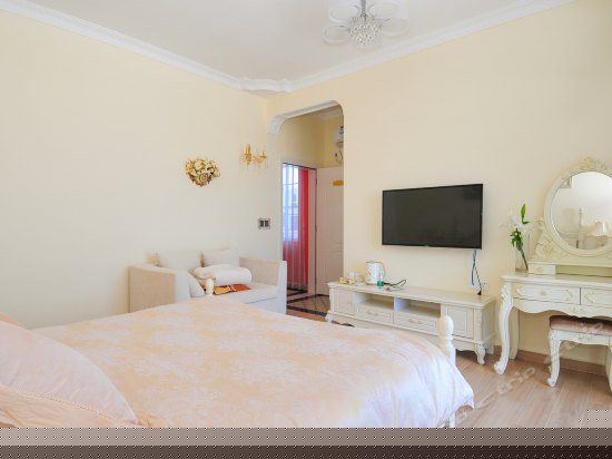 欧式豪华大床房