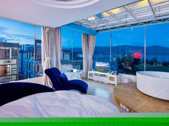 洱海风情日出海景星空房