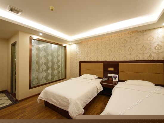 标准双人房（无窗）