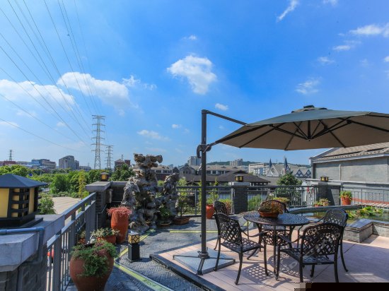 世家观花别院套房