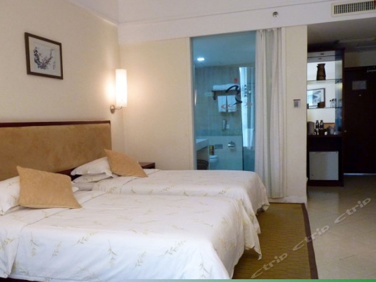 天沐阁-标准湖景双床房