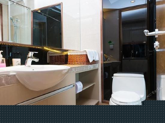 高层海景大床房