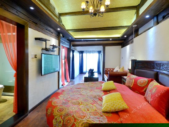 风情院优雅人生浪漫圆床房