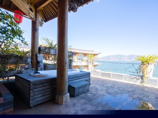 豪华蜜月阳台海景房（二号院）