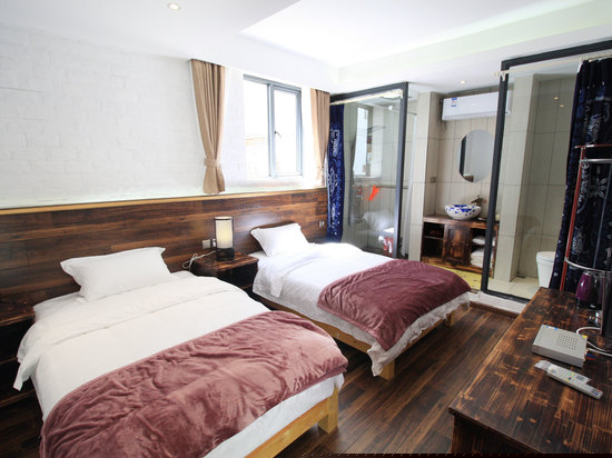 人怡精品标准间