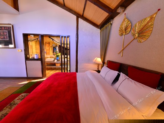 花月夜东南亚大床房