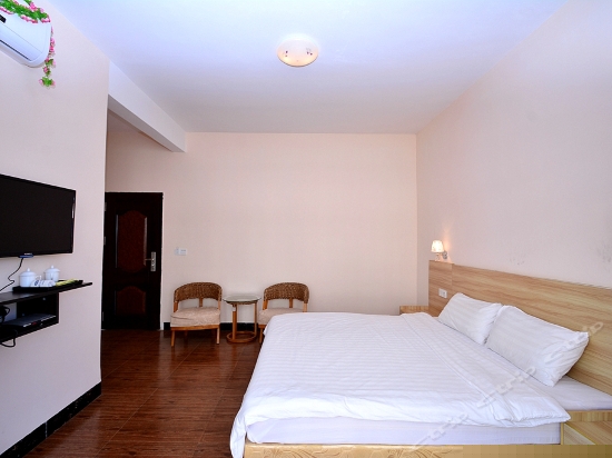 豪华园景大床房（带露台）