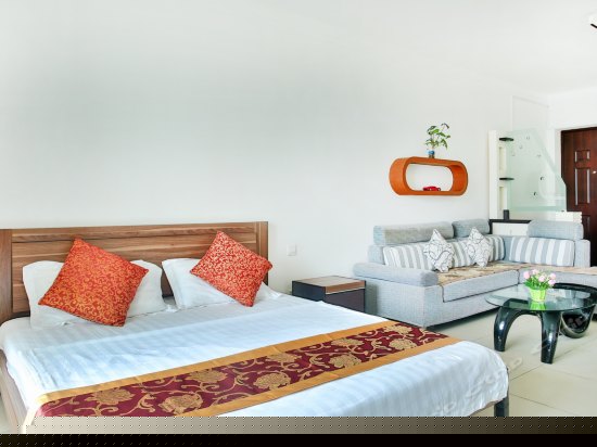 高级海景大床房