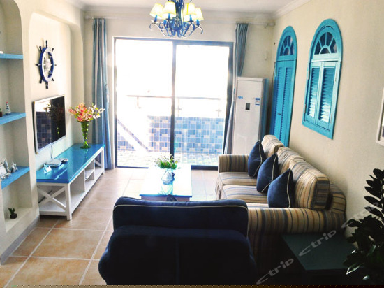 三房两厅两卫家庭套房