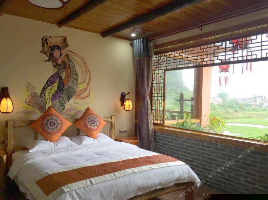 大阳台蜜月大床房