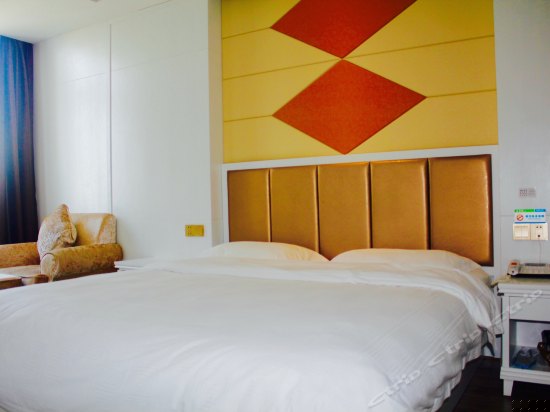 二号楼时尚大床房