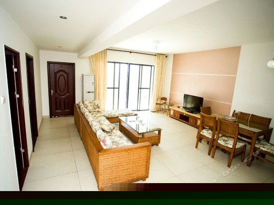 豪华高层海景三房两厅房