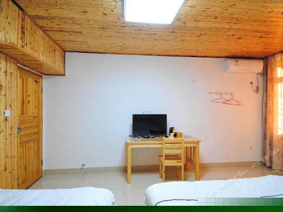 豪华标准双床房