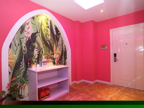 异国风情影院房