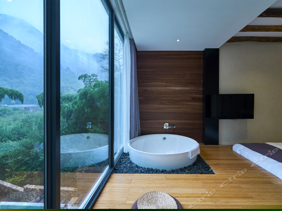 山院一醉红地台榻榻米