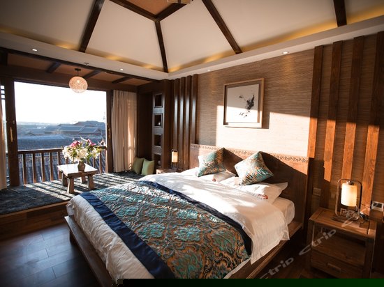 二楼精品观景大床