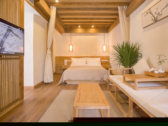 琴瑟合鸣（园景大套房）