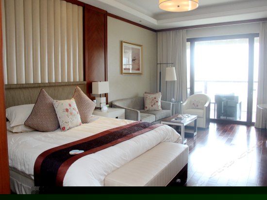 舒适园景大床房