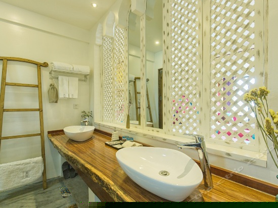 温馨海景标准间