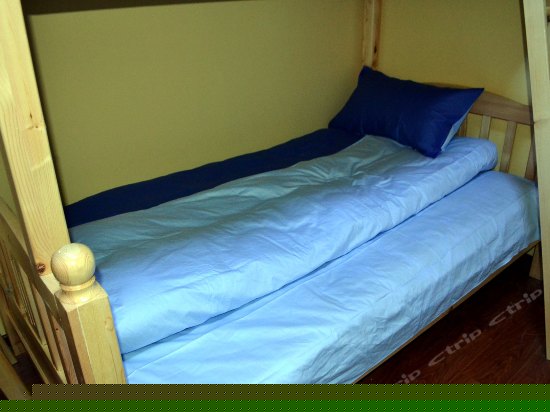 六人间（床位）