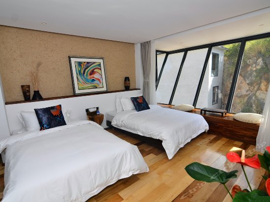 莺时（山景标准间）