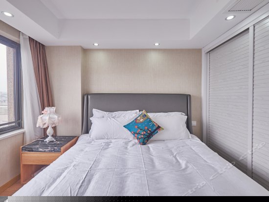 西子景颐家庭套房