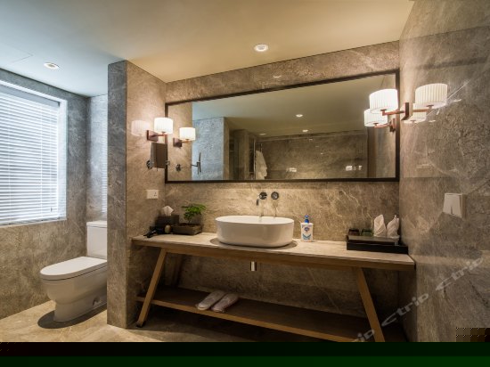 豪华海景露台大床房