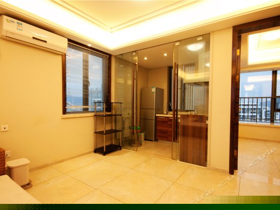 精品全家福2室1厅