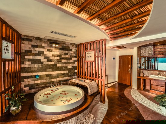 一世情缘180度海景音乐大套房