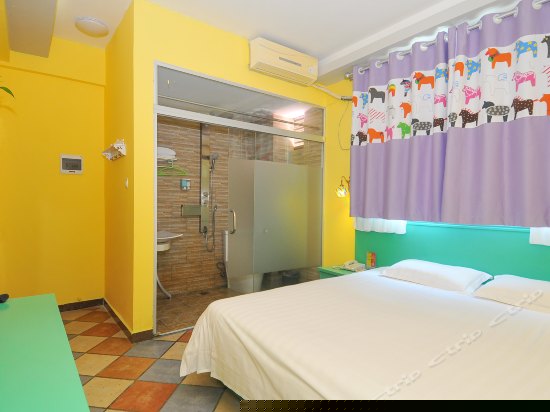 黄玫瑰之恋大床房