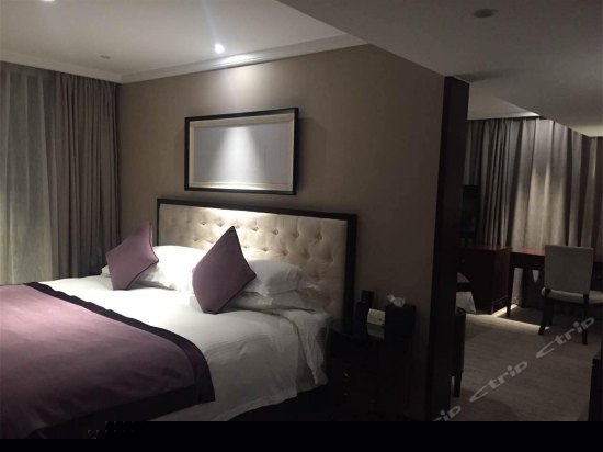 品悦中式家庭套房