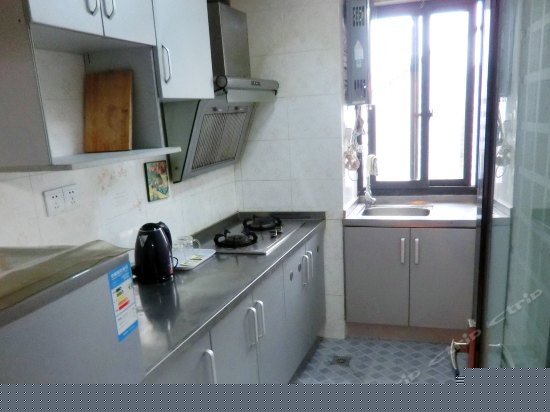 新青年现代大床房