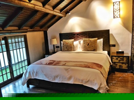 佛缘套房(带阳台)