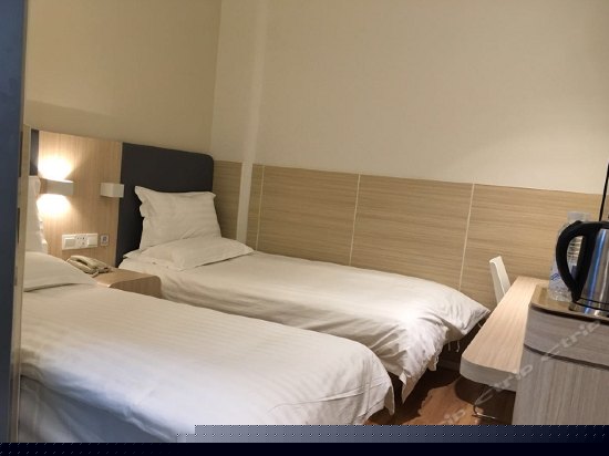 双床房（无窗）